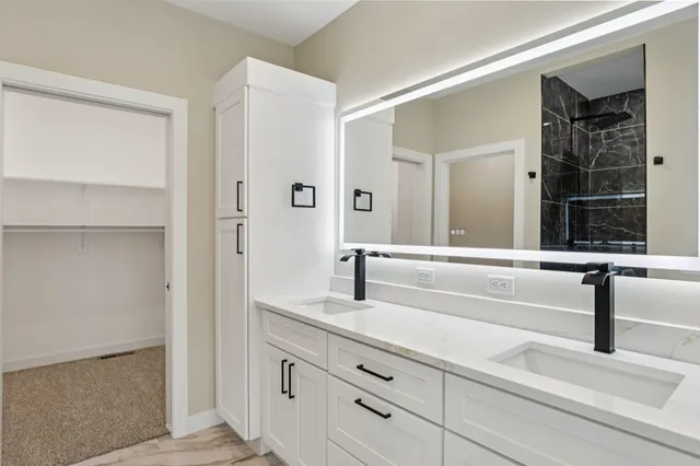 $595,000 | 2020 Mulberry Street, Sauk City, WI 53583