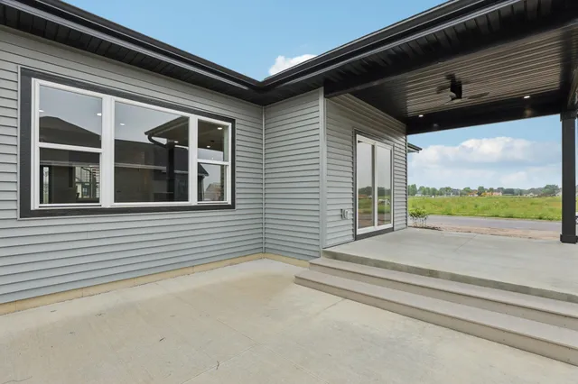 $595,000 | 2020 Mulberry Street, Sauk City, WI 53583