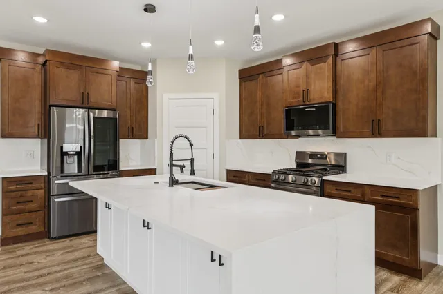 $595,000 | 2020 Mulberry Street, Sauk City, WI 53583