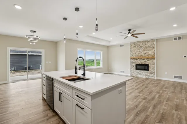 $595,000 | 2020 Mulberry Street, Sauk City, WI 53583