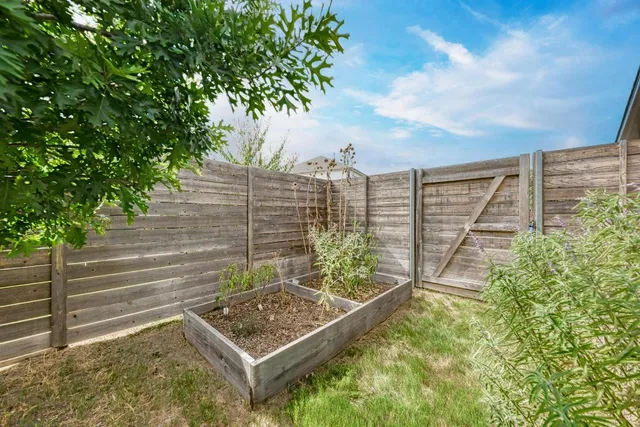 $2,200 | 5408 Baythorne Drive, Unit A, Austin, TX 78747