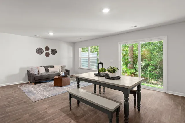 $285,000 | 125 Orchid Bloom Circle, Moncks Corner, SC 29461