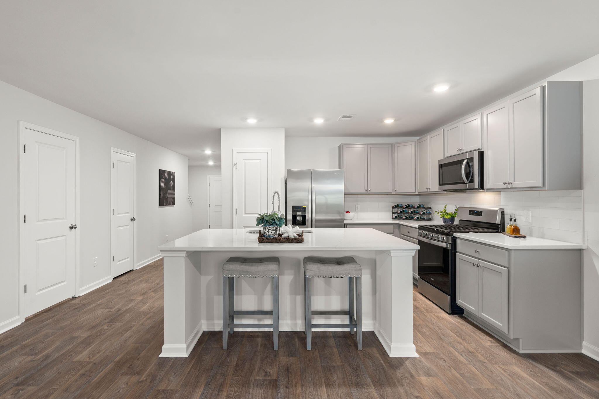 125 Orchid Bloom Circle Moncks Corner, SC 29461 - Photo 4 of 27 4