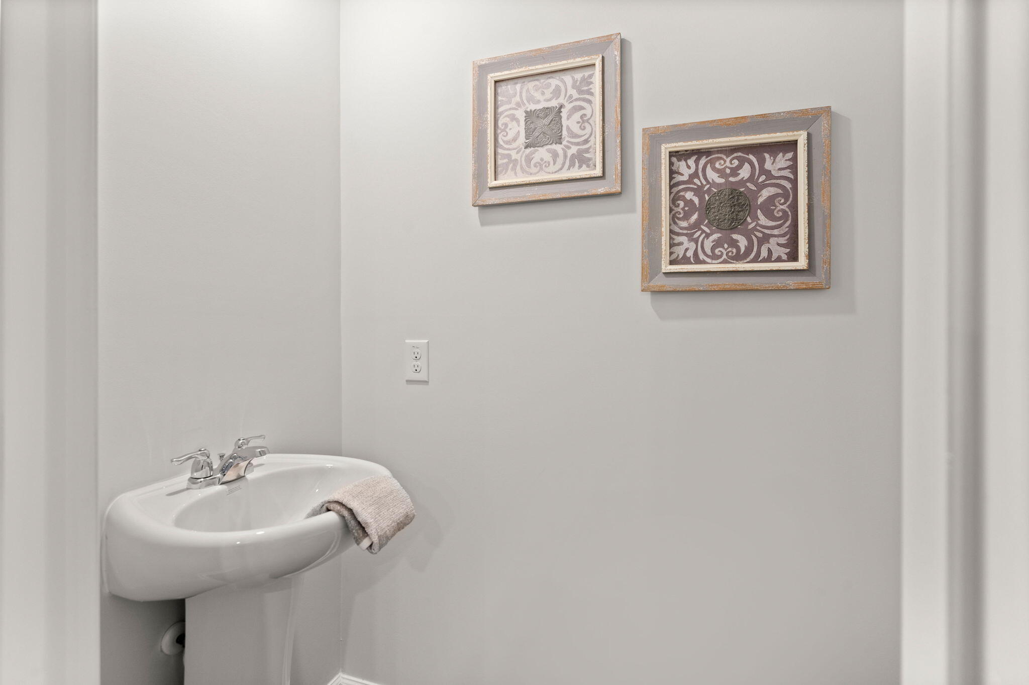 125 Orchid Bloom Circle Moncks Corner, SC 29461 - Photo 9 of 27 9