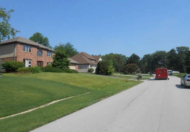 15022 South Woodcrest Avenue Lockport, IL 60491 - Photo 3 of 24