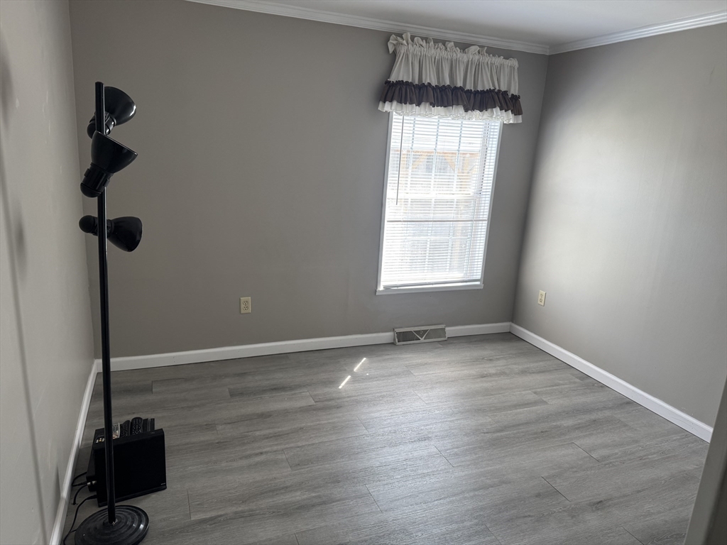 3 Roundtable Road Attleboro, MA 02703 - Photo 11 of 27