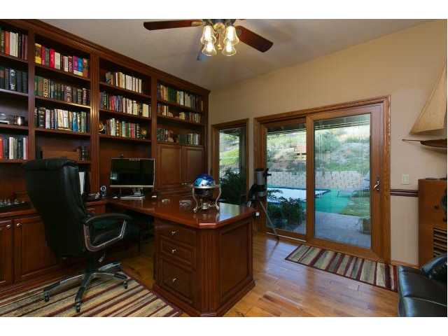 15231 Ridgeview Place Poway, CA 92064 - Photo 14 of 25