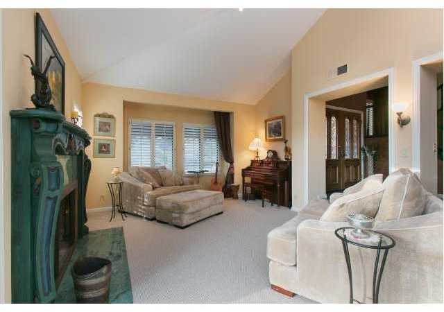 15231 Ridgeview Place Poway, CA 92064 - Photo 8 of 25