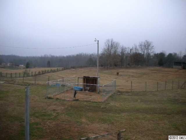 1124 Hendrick Lake Road Shelby, NC 28150 - Photo 2 of 9