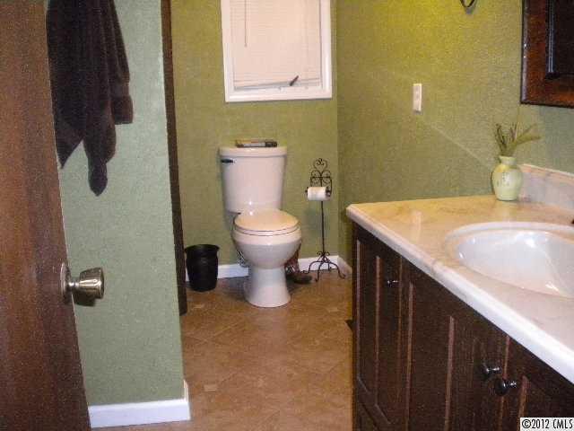 1124 Hendrick Lake Road Shelby, NC 28150 - Photo 7 of 9