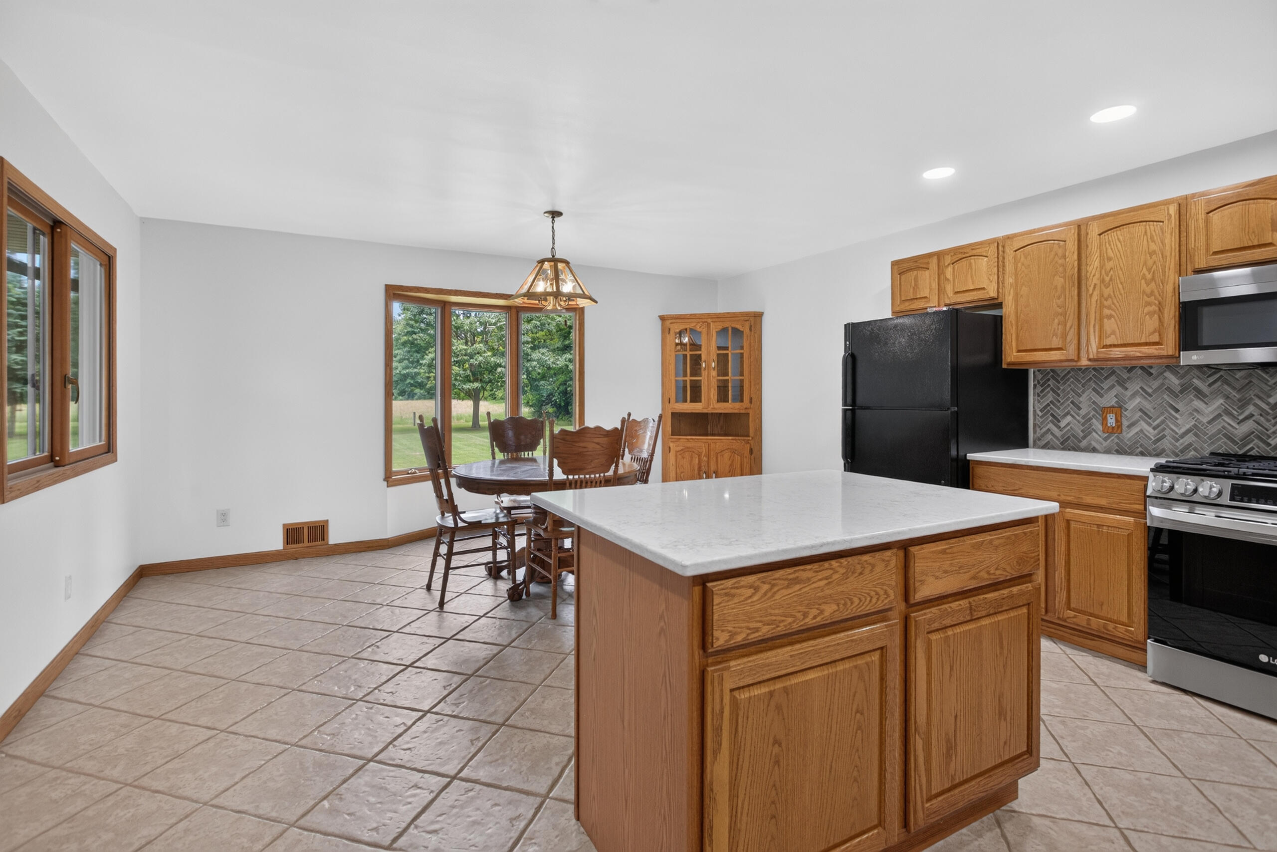14520 Wheaton Road Brooklyn, MI 49230 - Photo 12 of 109 41-print-IMG_3444