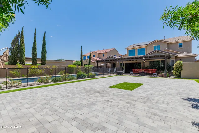 $1,299,999 | 3314 East Azalea Drive, Gilbert, AZ 85298