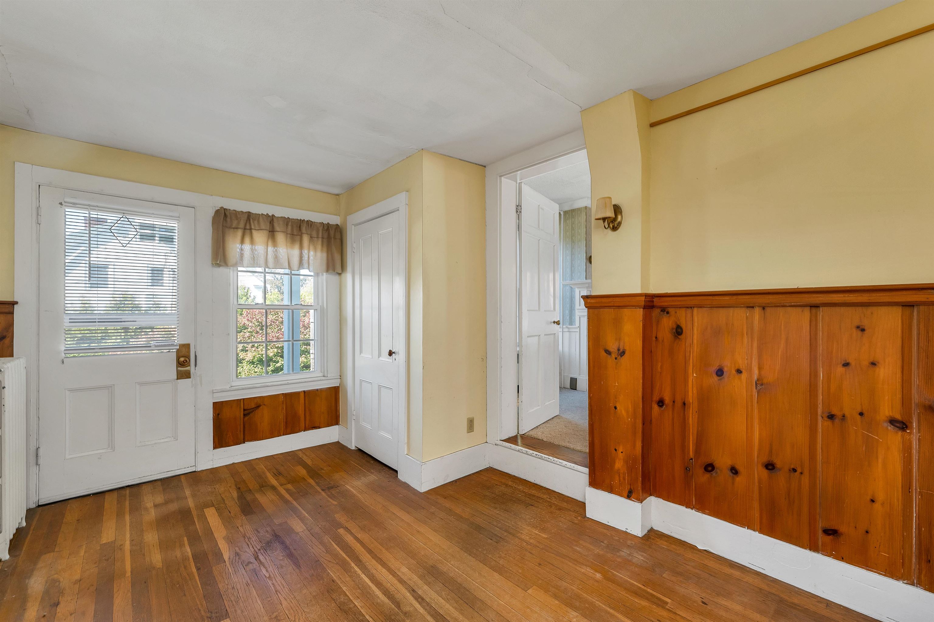 79 South Main Street Wolfeboro, NH 03894 - Photo 28 of 42