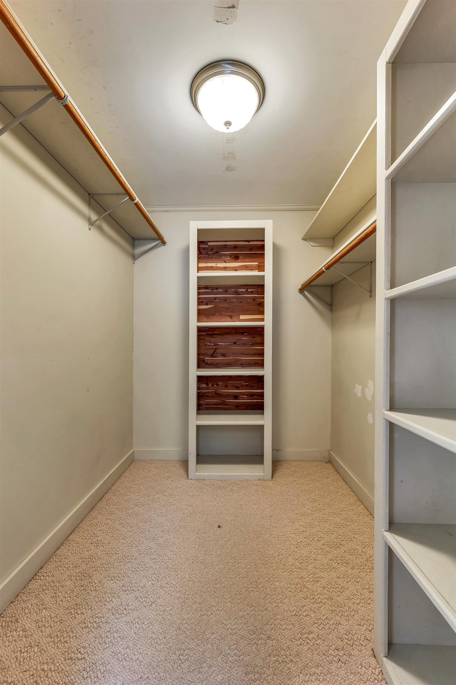 79 South Main Street Wolfeboro, NH 03894 - Photo 33 of 42