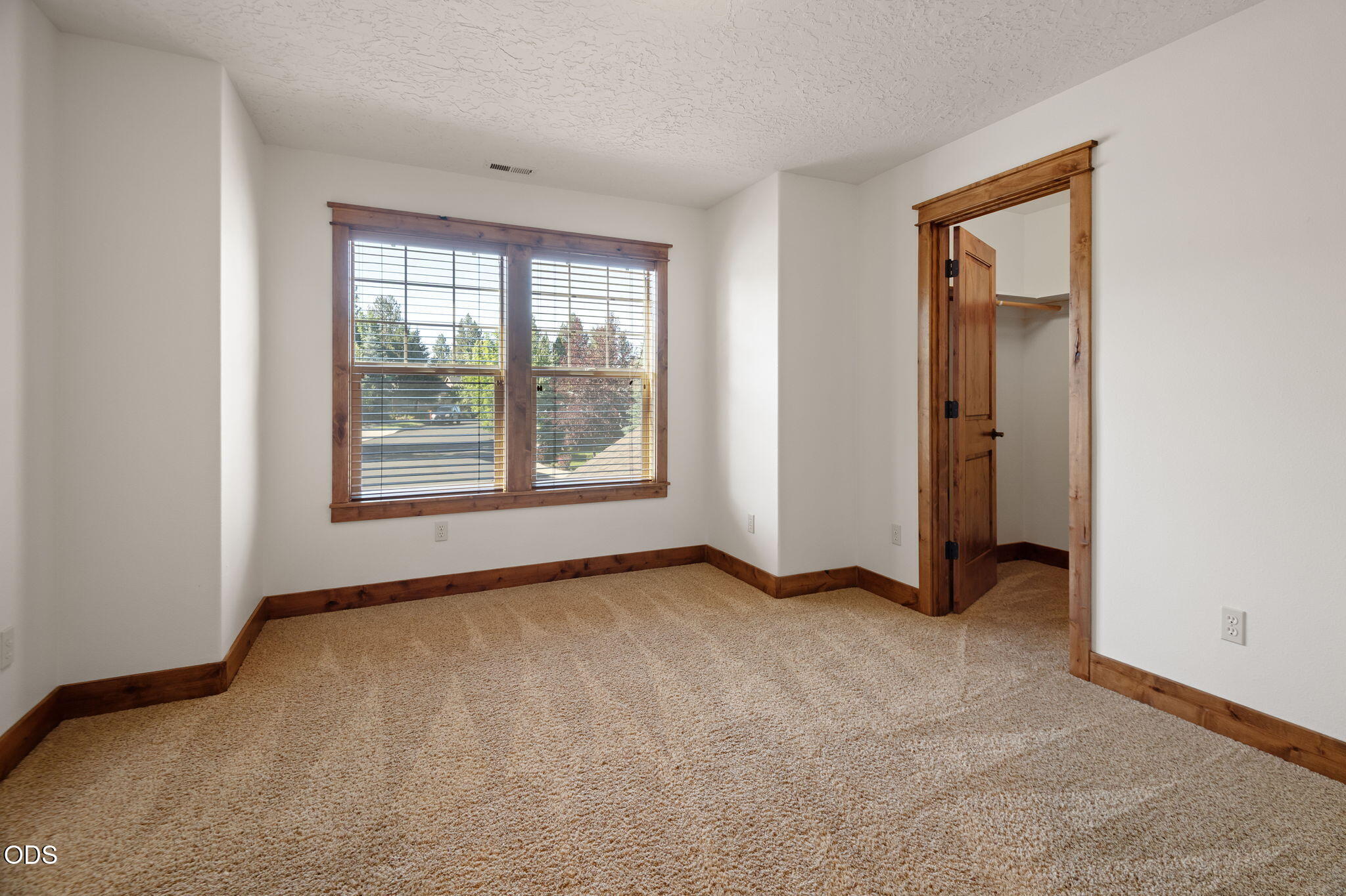 20483 Southeast Blue Ridge Lane Bend, OR 97702 - Photo 26 of 44