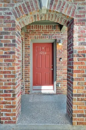 $225,000 | 1701 South 12th Street, Unit 1204, Waco, TX 76706