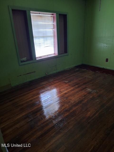 165 Plummer Circle Jackson, MS 39212 - Photo 8 of 9 plucleanbr4