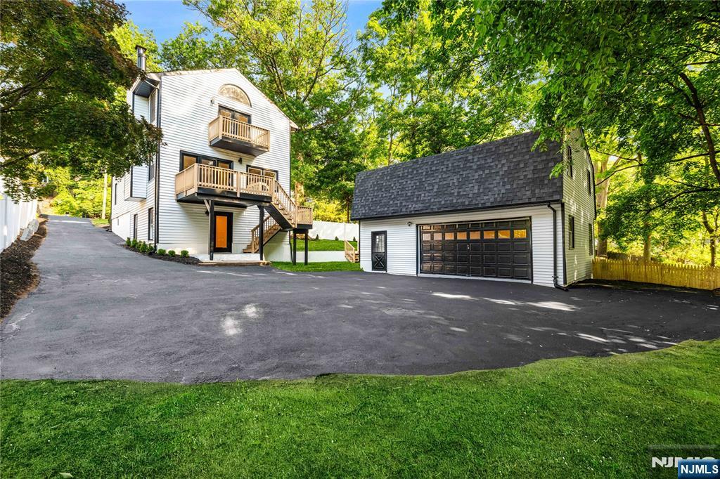 140 Walker Road West Orange, NJ 07052 - Photo 33 of 39