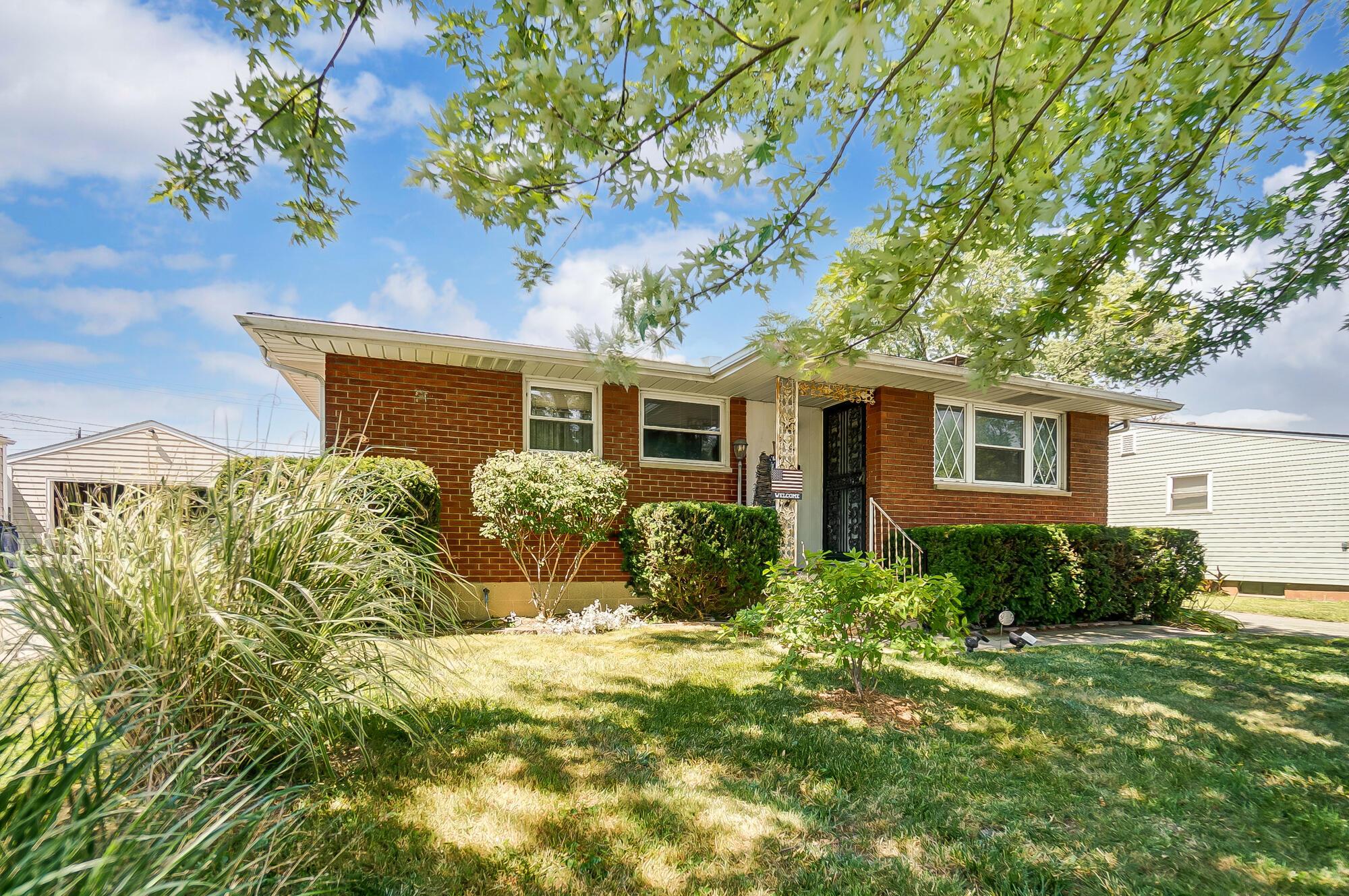 3880 Eakin Road Columbus, OH 43228 - Photo 34 of 34 Welcome!