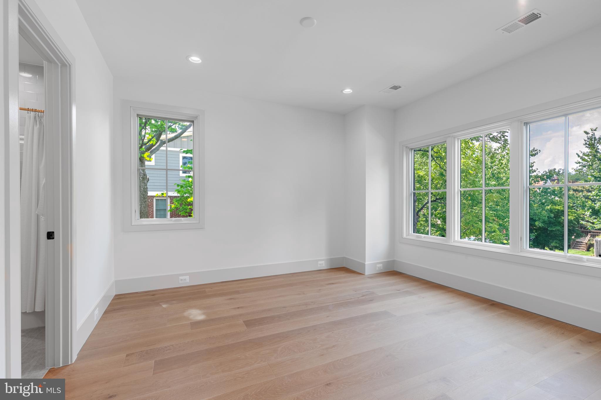 4730 16th Road North Arlington, VA 22207 - Photo 32 of 49