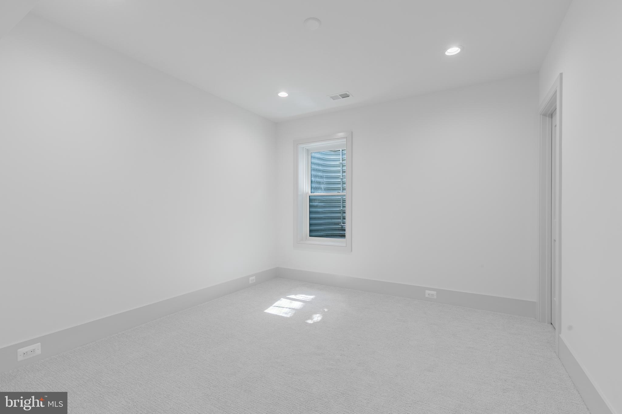4730 16th Road North Arlington, VA 22207 - Photo 44 of 49