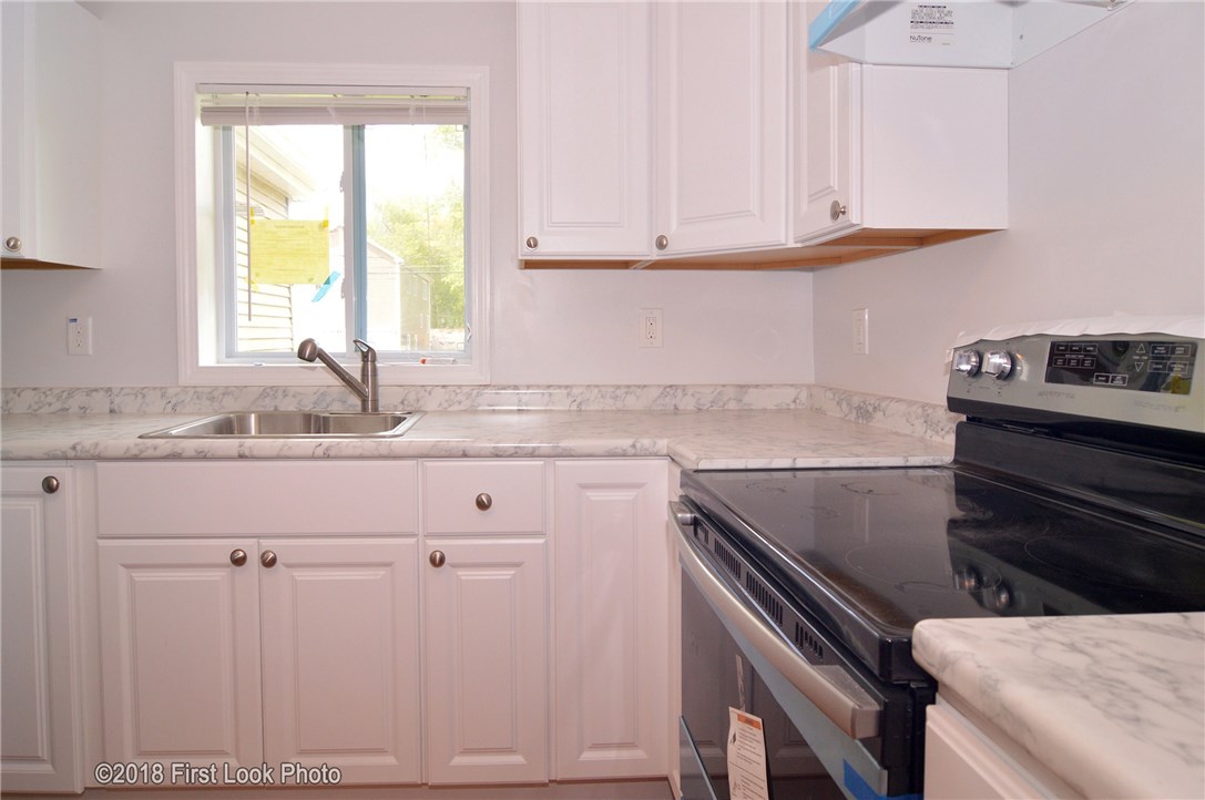 175 Congress Street Woonsocket, RI 02895 - Photo 6 of 23
