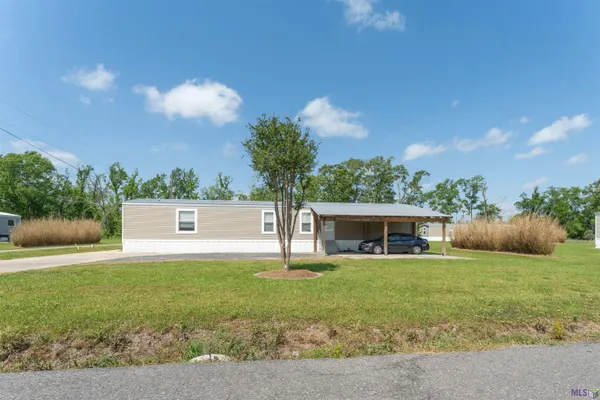 $999,900 | 43451 Cannon Road, Gonzales, LA 70737