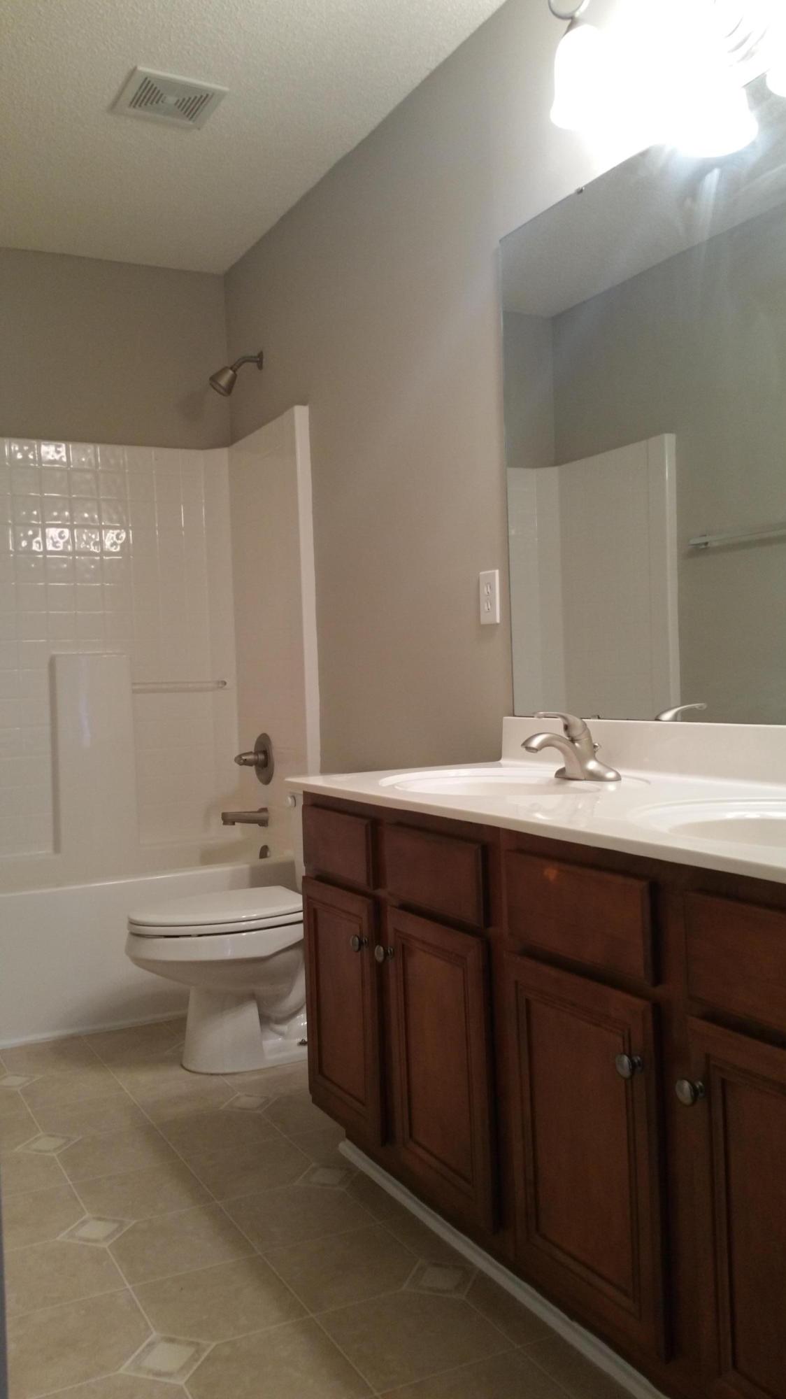 133 Graduate Lane Ladson, SC 29456 - Photo 20 of 44 Upstairs hall bath 3