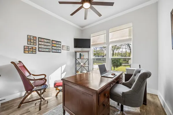 $625,500 | 207 Colonial Drive, Mabank, TX 75156