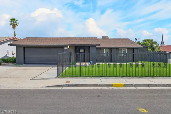 $3,200 | 5270 South Sepulveda Boulevard, Las Vegas, NV 89118