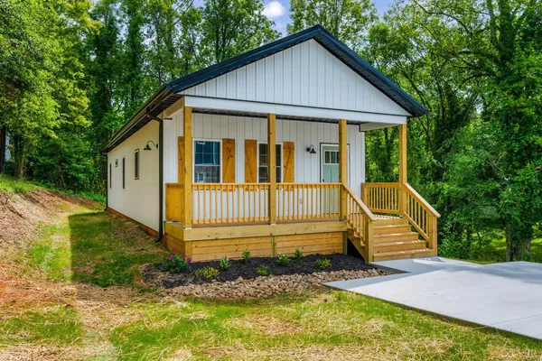 $272,900 | 1513 Monsview Place, Lynchburg, VA 24504