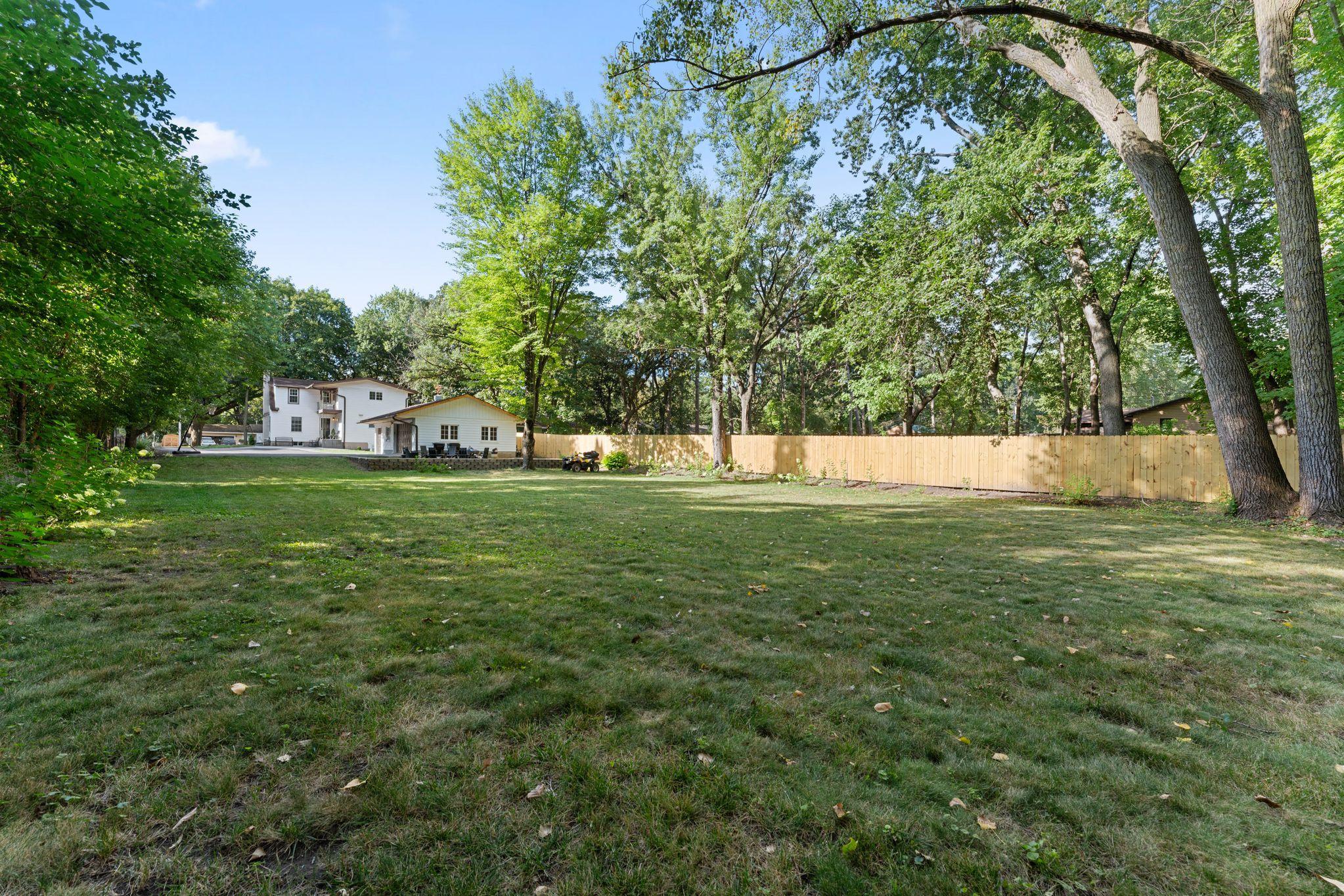 2757 Sherwood Road Mounds View, MN 55112 - Photo 38 of 44 Gallery Image 38