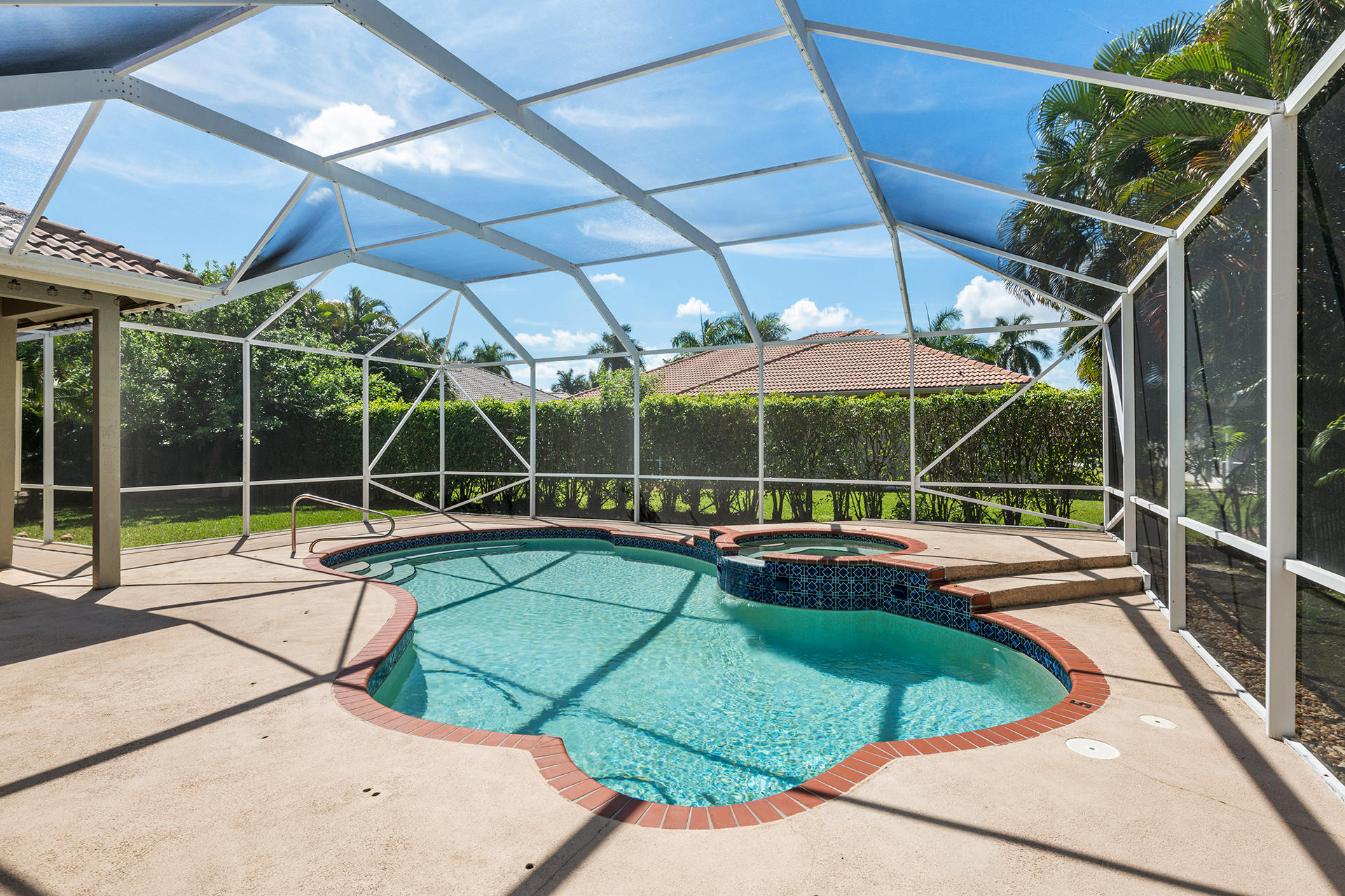 21271 Falls Ridge Way Boca Raton, FL 33428 - Photo 3 of 6 Screened in Pool