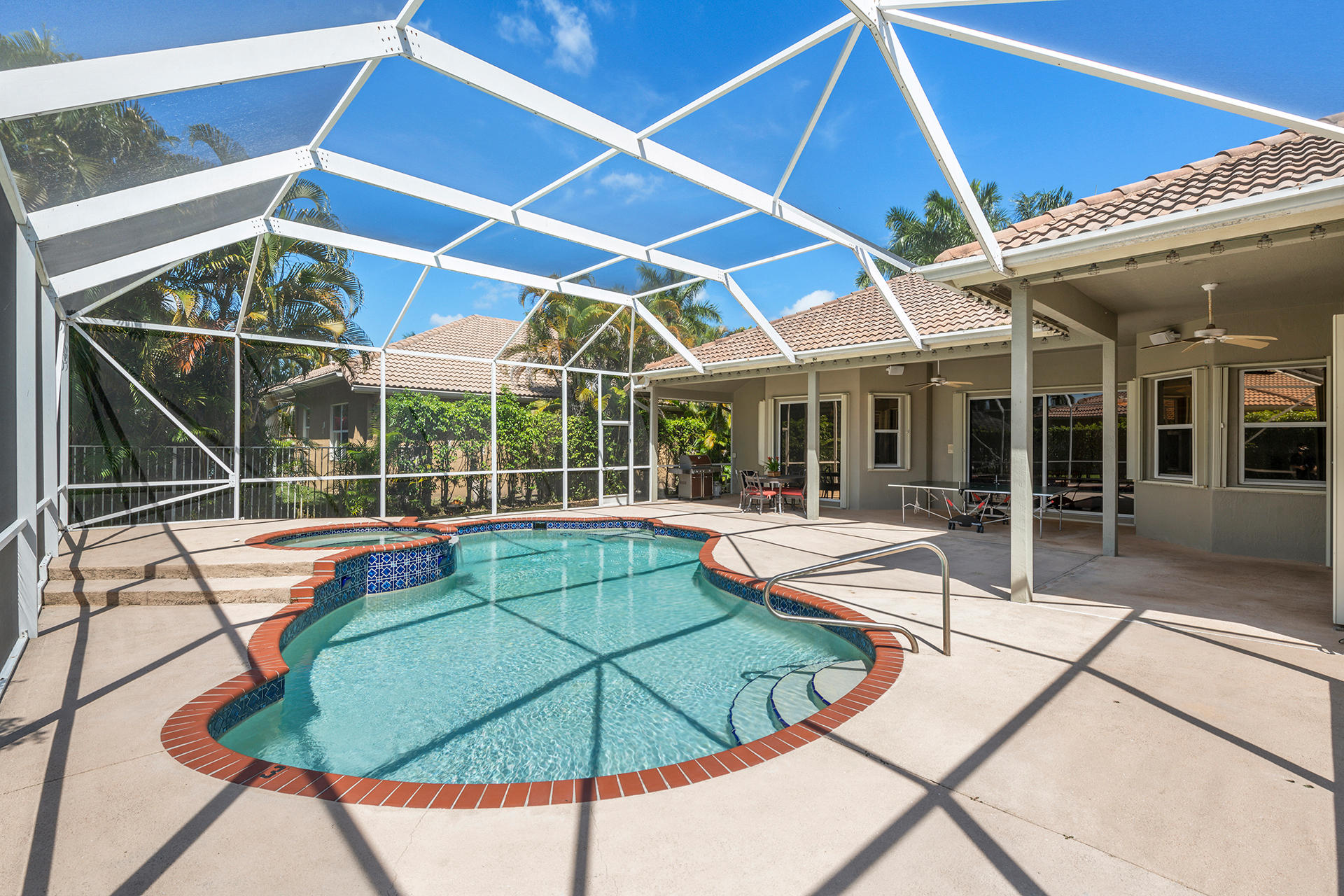 21271 Falls Ridge Way Boca Raton, FL 33428 - Photo 5 of 6 Pool & Spa