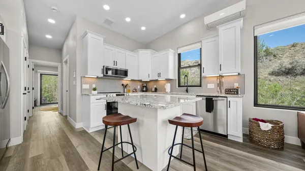 $424,900 | 812 Rapid Creek Road, Palisade, CO 81526
