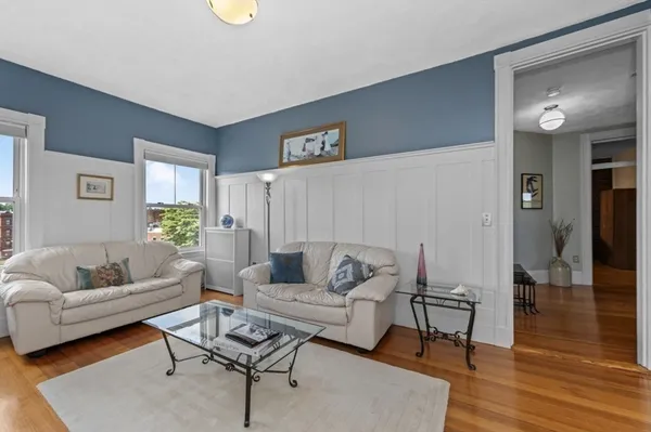 $750,000 | 14 Linden Street, Unit 8, Brookline, MA 02445