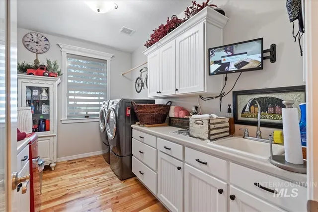 $839,900 | 2145 North Haskett Street, Mountain Home, ID 83647