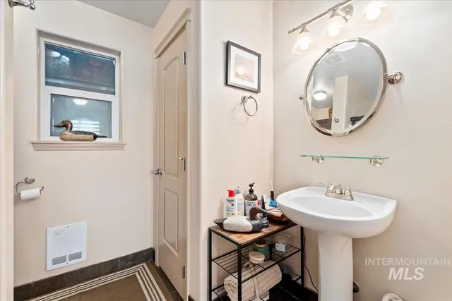 $839,900 | 2145 North Haskett Street, Mountain Home, ID 83647