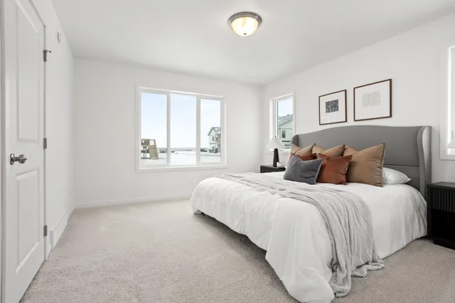 $429,900 | 6669 Belding Drive South, Fargo, ND 58104