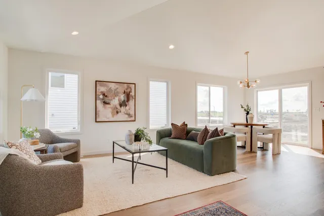 $429,900 | 6669 Belding Drive South, Fargo, ND 58104