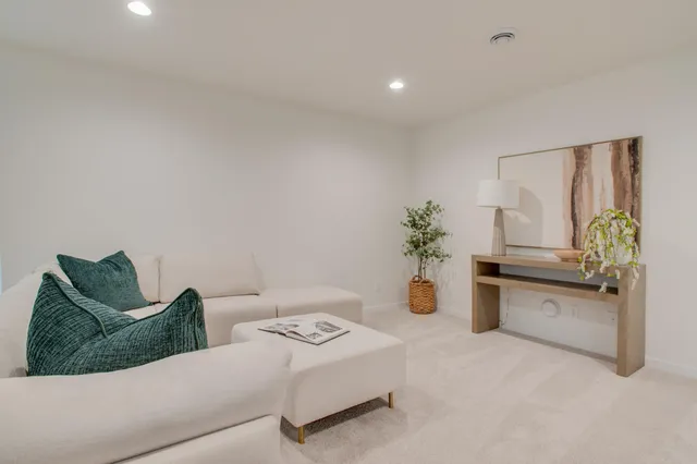 $429,900 | 6669 Belding Drive South, Fargo, ND 58104