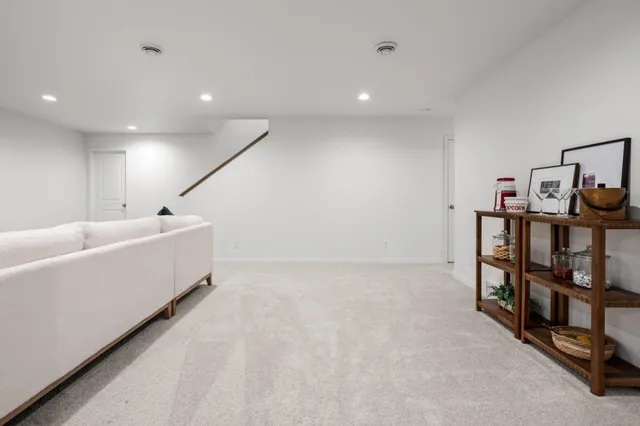 $429,900 | 6669 Belding Drive South, Fargo, ND 58104