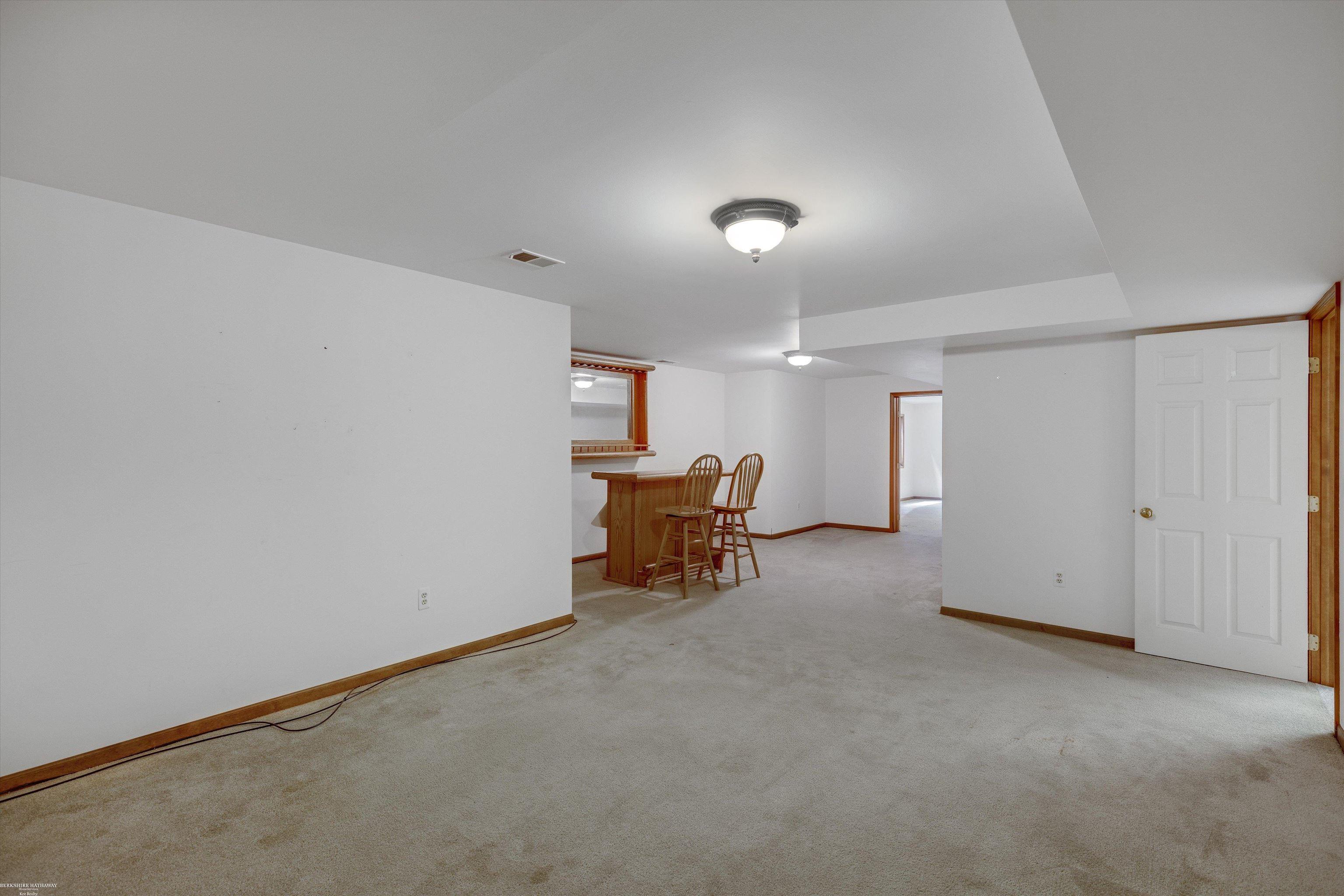323 Mae Court Romeo, MI 48065 - Photo 27 of 34