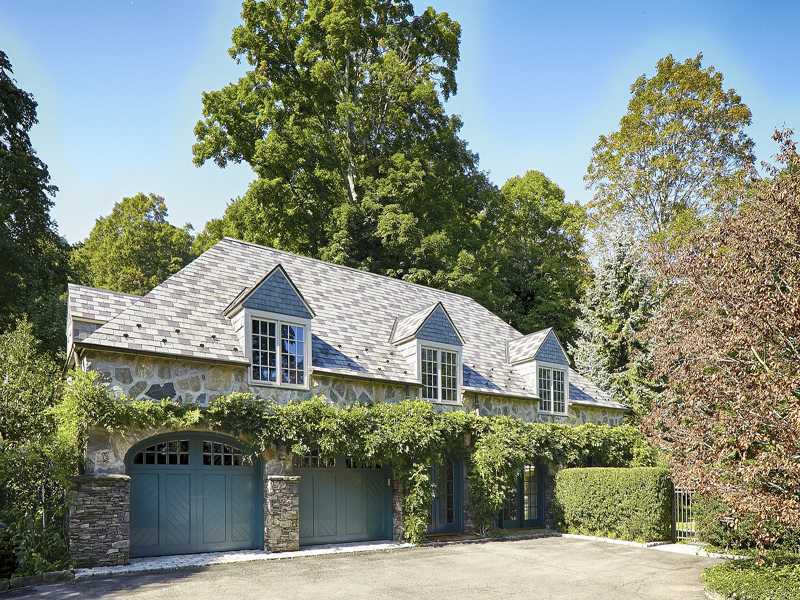 44 Glenville Road Greenwich, CT 06831 - Photo 19 of 25 an aerial view of a house