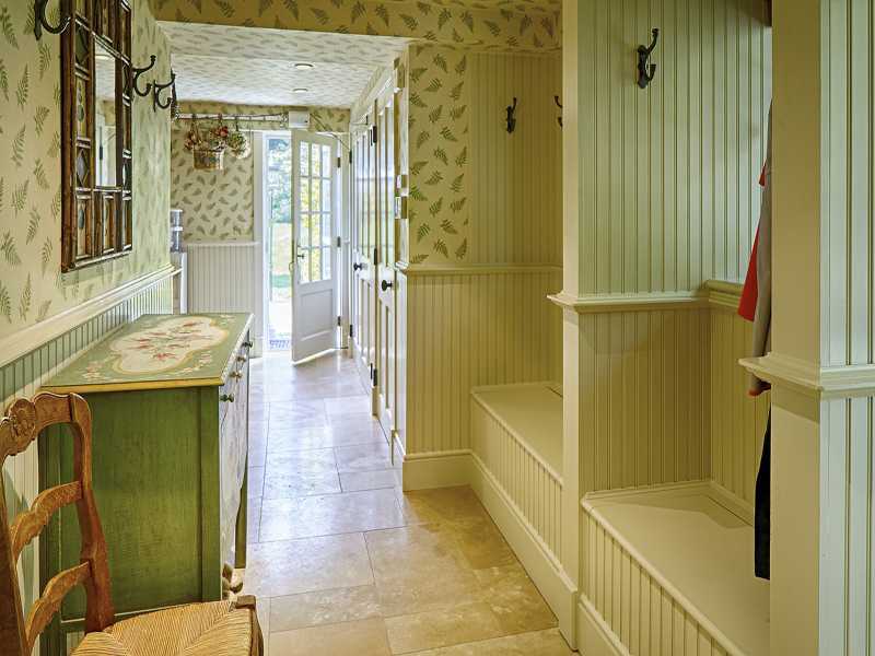 44 Glenville Road Greenwich, CT 06831 - Photo 6 of 25 a bathroom with a tub shower and a sink
