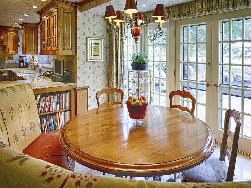 44 Glenville Road Greenwich, CT 06831 - Photo 9 of 25 a dining room with furniture window and wooden floor