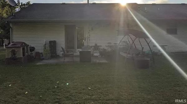$1,595 | 2212 Wake Robin Drive, West Lafayette, IN 47906