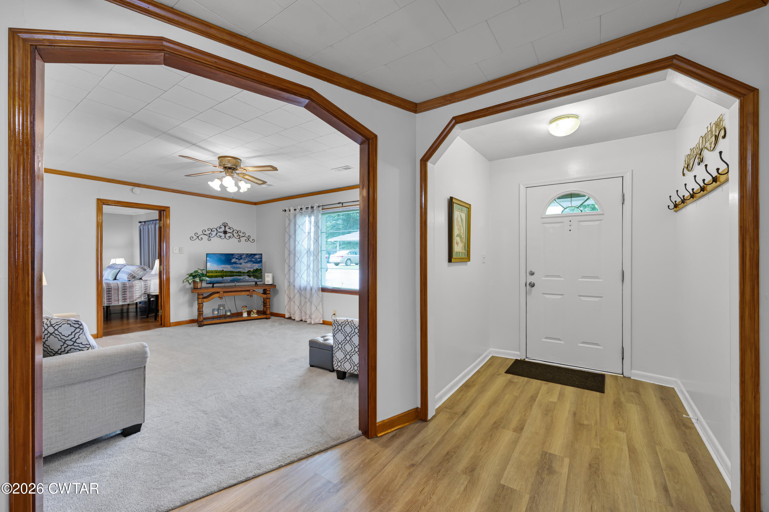 238 Holmes Street Trezevant, TN 38258 - Photo 2 of 25 Foyer