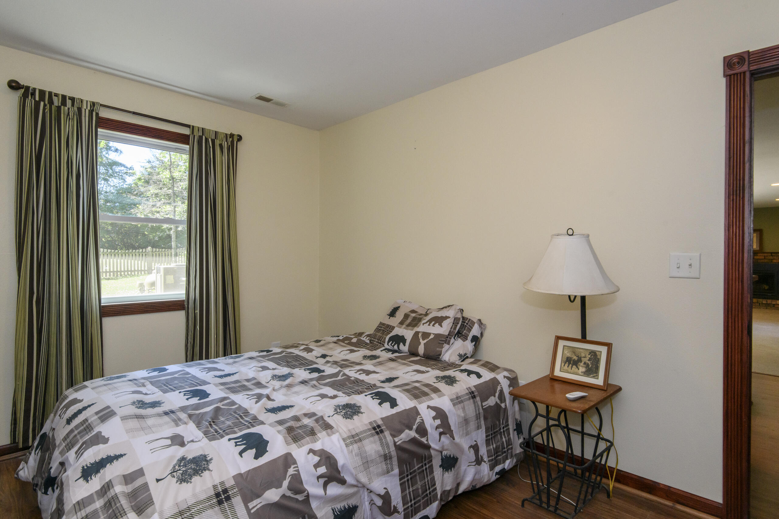 705 Fox Knoll Drive Rochester, WI 53185 - Photo 39 of 52 705 Fox Knoll-48