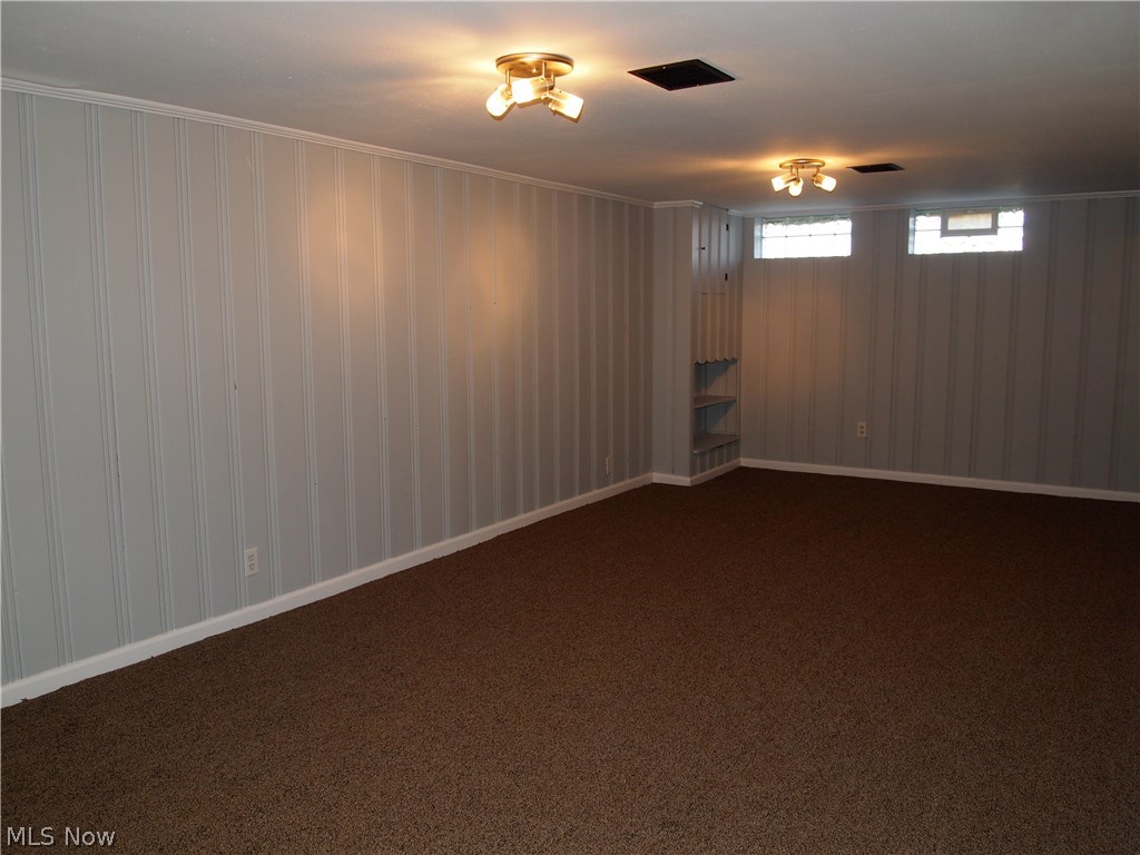4936 Corliss Road Cleveland, OH 44124 - Photo 17 of 22 Gallery Image 17
